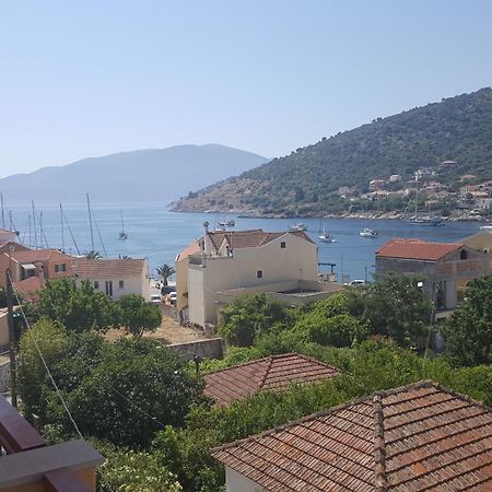 Moustakis Hotel Agia Efimia Exterior foto
