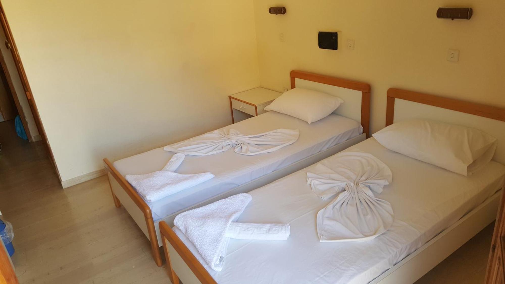 Moustakis Hotel Agia Efimia Exterior foto